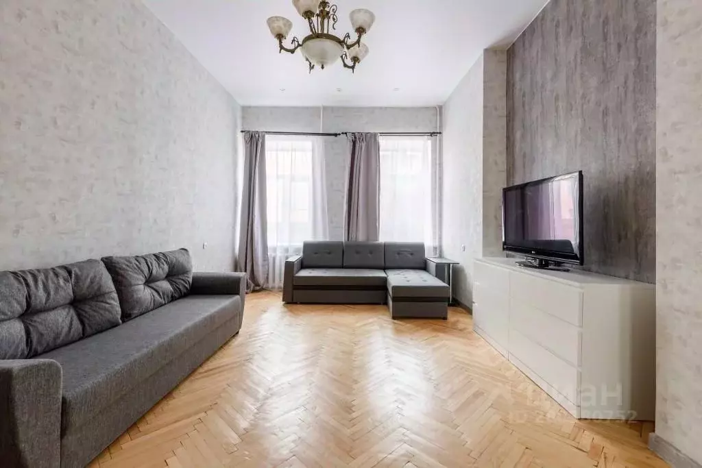 1-к кв. Санкт-Петербург ул. Радищева, 5-7 (60.0 м) - Фото 0