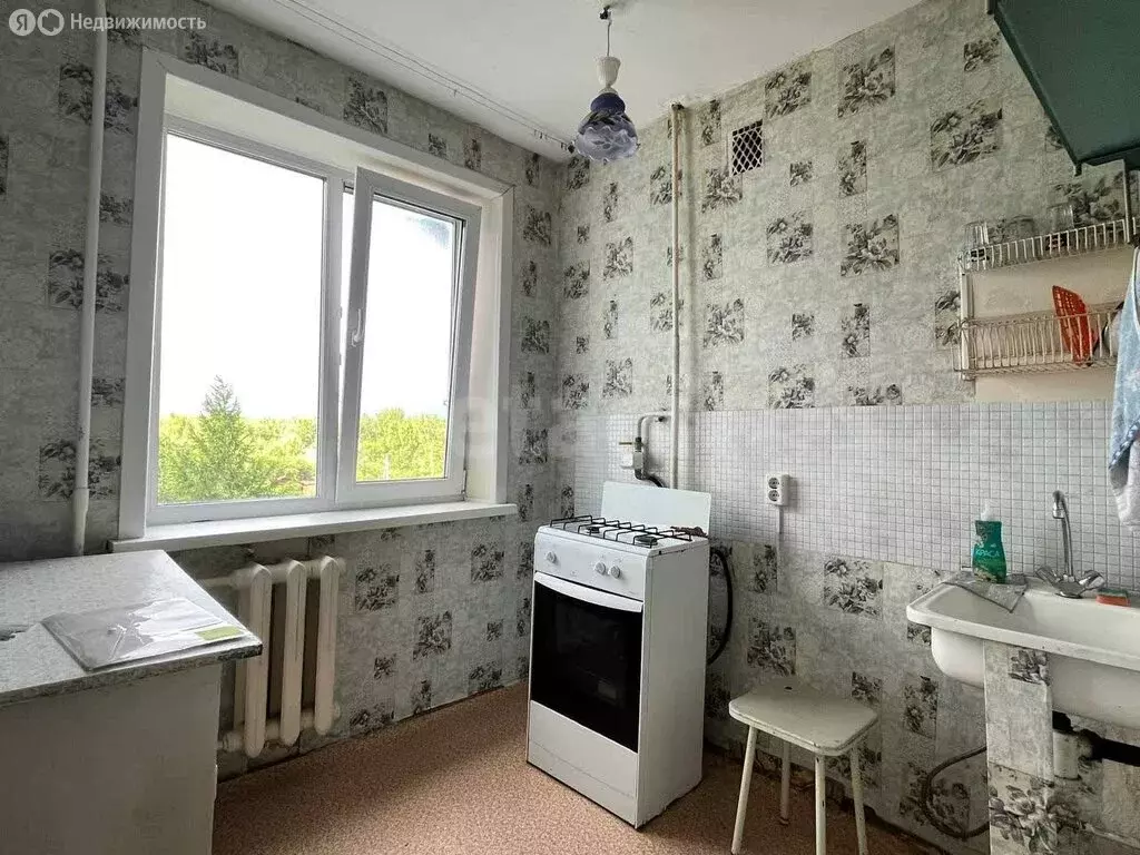 3-комнатная квартира: Эльбан, 1-й микрорайон, 40Б (61.7 м) - Фото 0