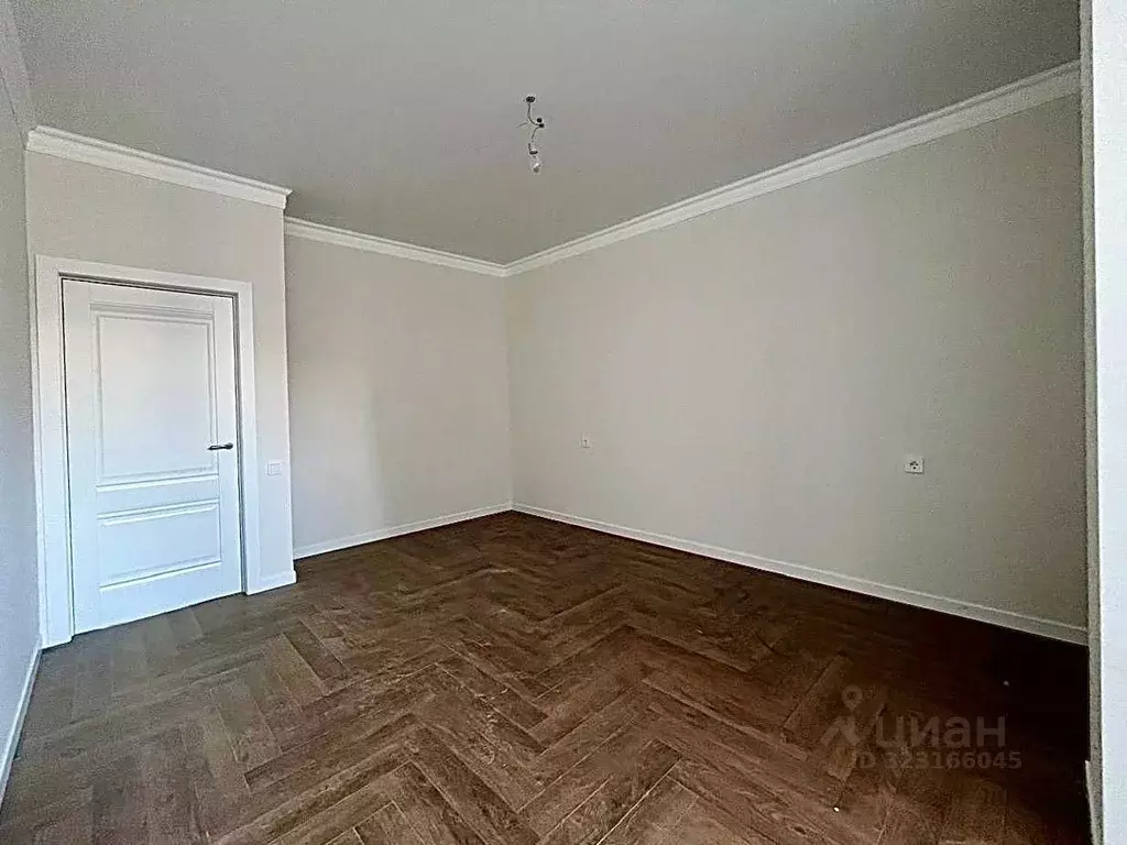 2-к кв. Кабардино-Балкария, Нальчик ул. Тарчокова (80.0 м) - Фото 1