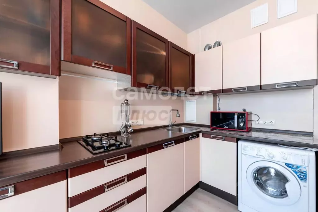 2-к кв. Краснодарский край, Геленджик Туристическая ул., 3Д (69.5 м) - Фото 1