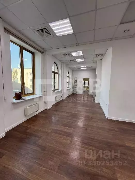 Офис в Москва Летниковская ул., 10С2 (289 м) - Фото 1