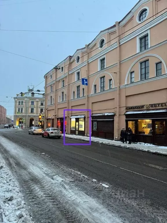 Торговая площадь в Санкт-Петербург ул. Ломоносова, 1 (63 м) - Фото 1
