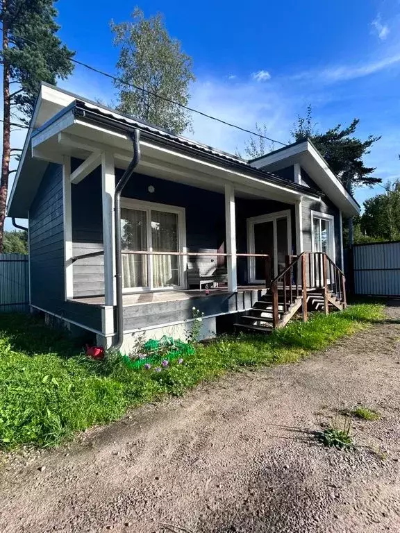 Дом в Ленинградская область, Приозерск Выборгская ул., 19 (54 м) - Фото 1