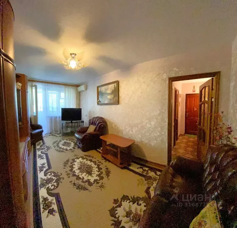 3-к кв. Волгоградская область, Волгоград ул. Тулака, 40 (55.9 м) - Фото 0
