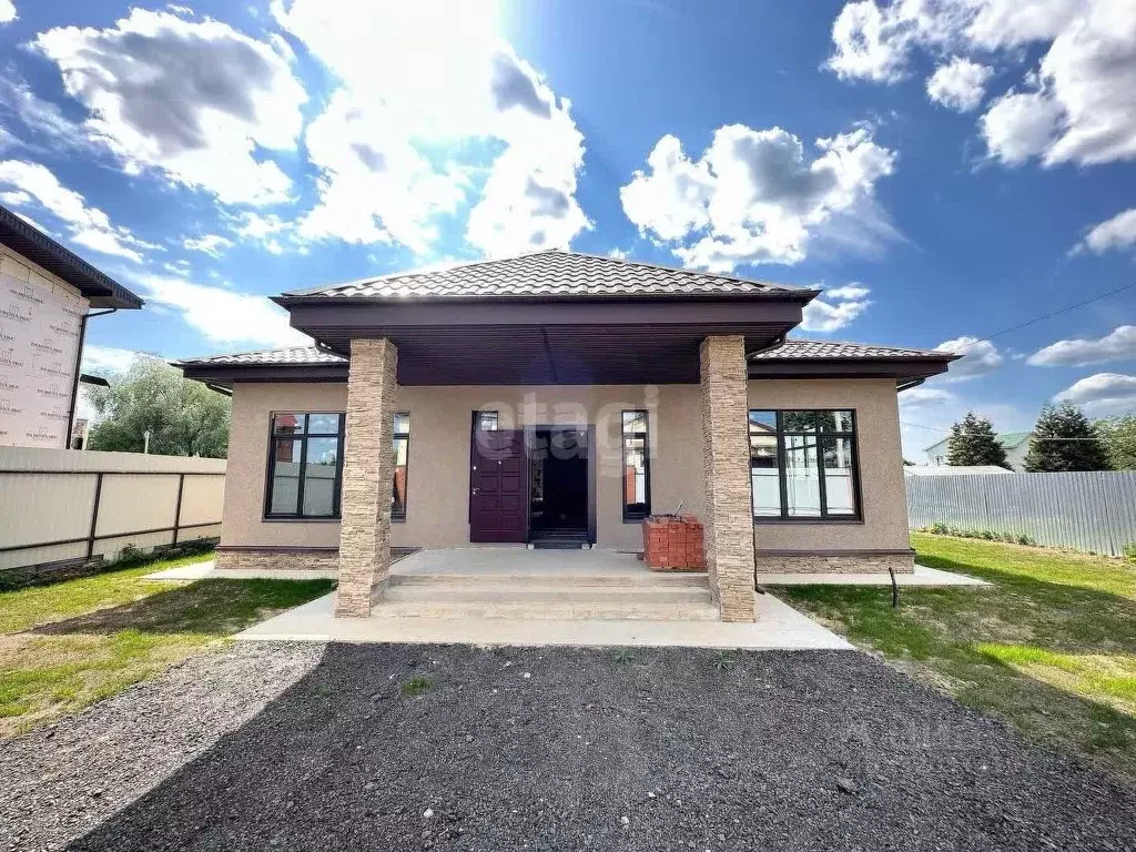 Дом в Калужская область, Калуга городской округ, д. Канищево ул. ... - Фото 1