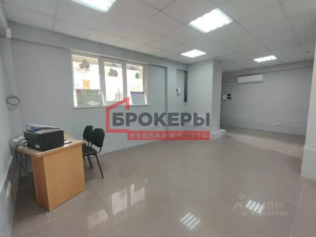 Помещение свободного назначения в Севастополь просп. Античный, 26 (54 ... - Фото 2