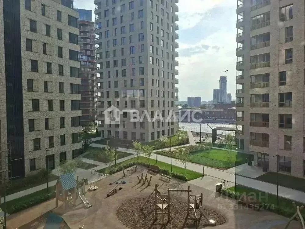 4-к кв. Москва ул. Эдуарда Стрельцова, 2к1 (110.6 м) - Фото 1
