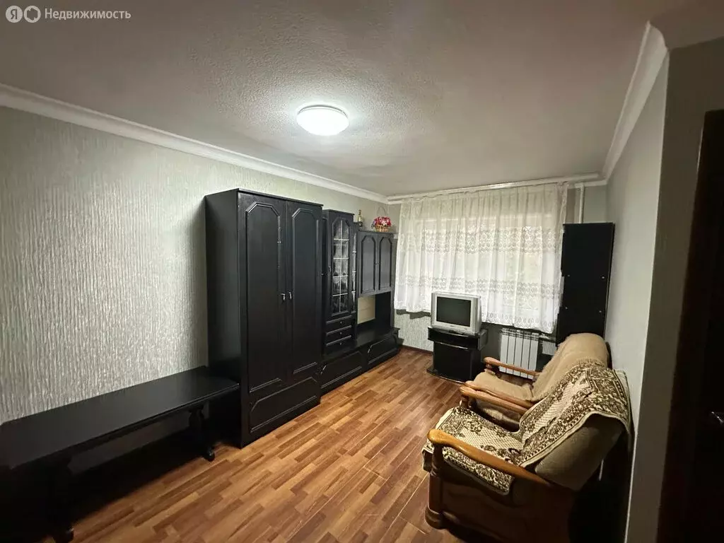 1-комнатная квартира: Нальчик, проспект Ленина, 71 (33 м) - Фото 0