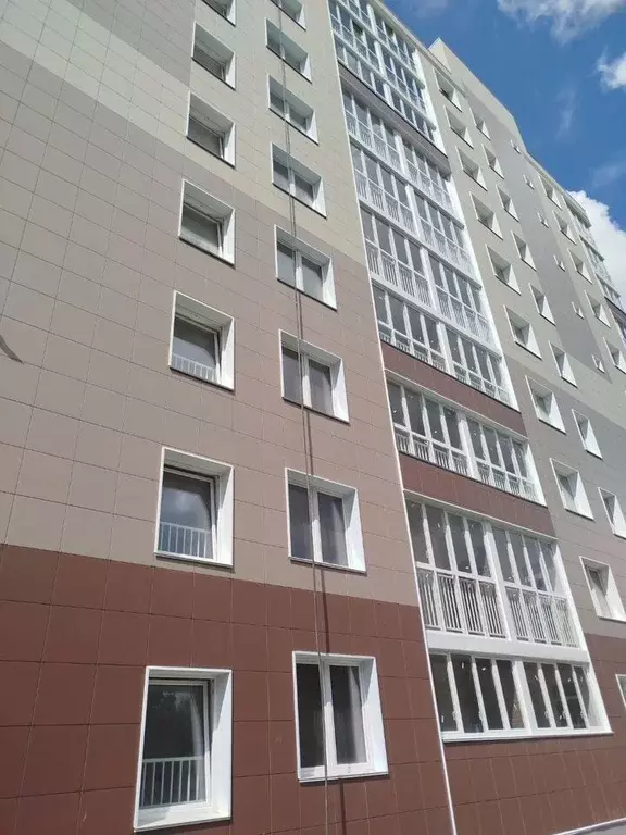 2-к кв. Омская область, Омск Волгоградская ул., 48 (65.0 м) - Фото 1