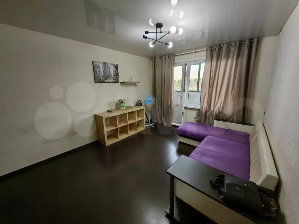 1-к. квартира, 37 м, 4/9 эт. - Фото 1