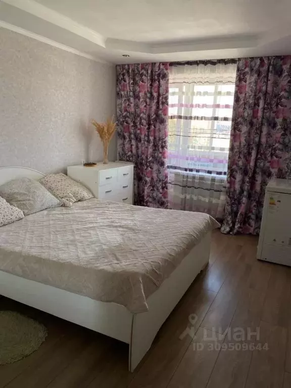 3-к кв. Башкортостан, Уфа ул. Ахметова, 324 (52.4 м) - Фото 0