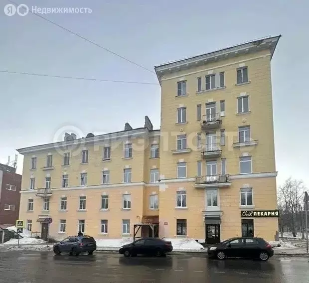 2-комнатная квартира: Мончегорск, проспект Металлургов, 35 (41.8 м) - Фото 1