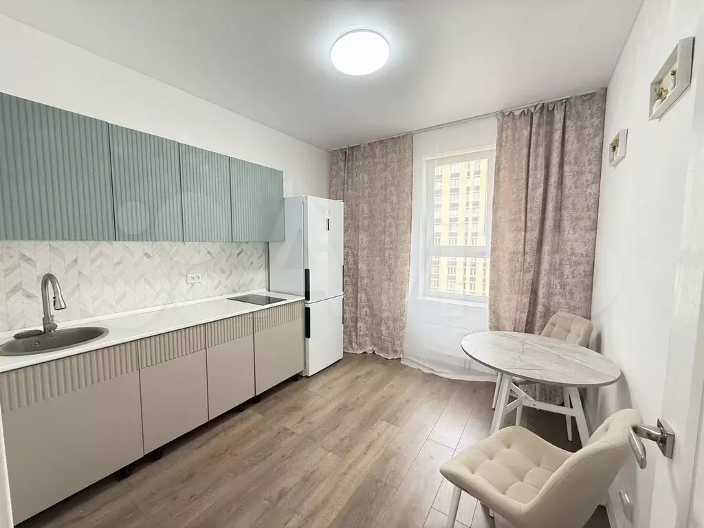 2-к. квартира, 45 м, 6/15 эт. - Фото 0