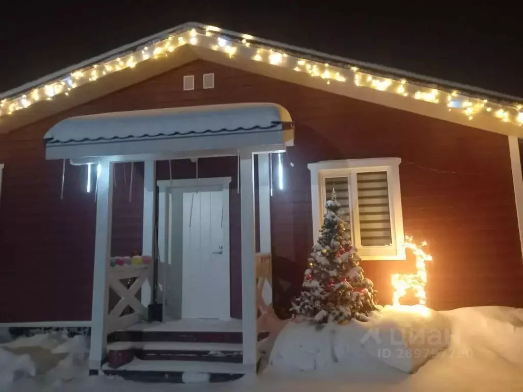 Дом в Карелия, Питкярантский муниципальный округ, пос. Импилахти ш. ... - Фото 1