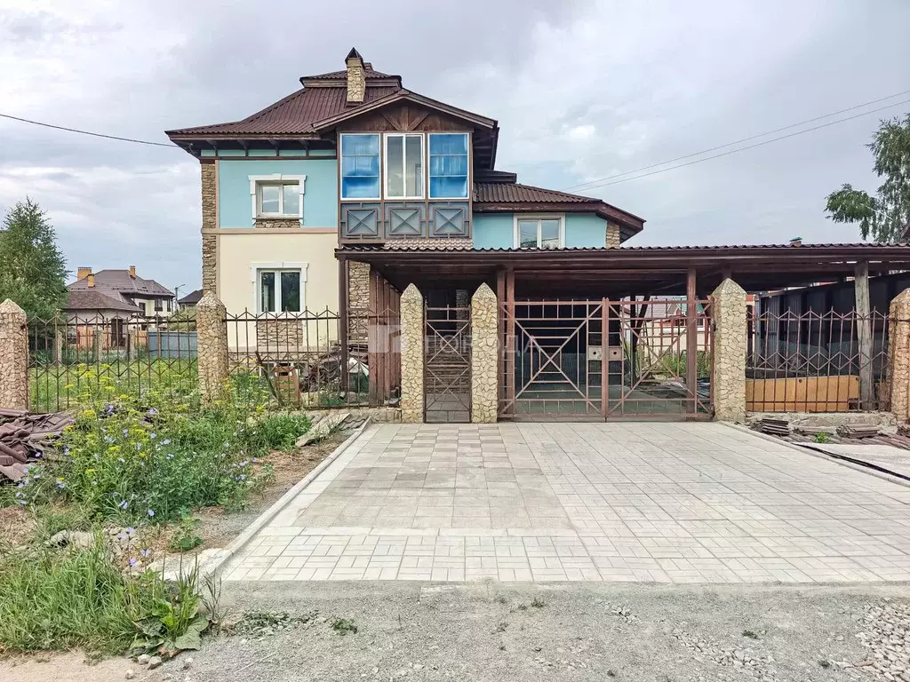 Дом в Новосибирская область, Новосибирск Андреевская ул., 7 (260 м) - Фото 1