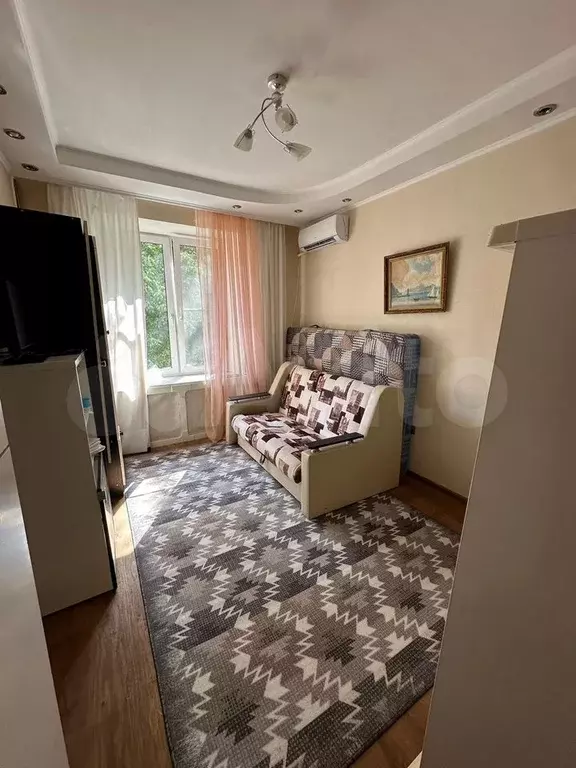 Комната 12 м в 4-к., 2/3 эт. - Фото 0