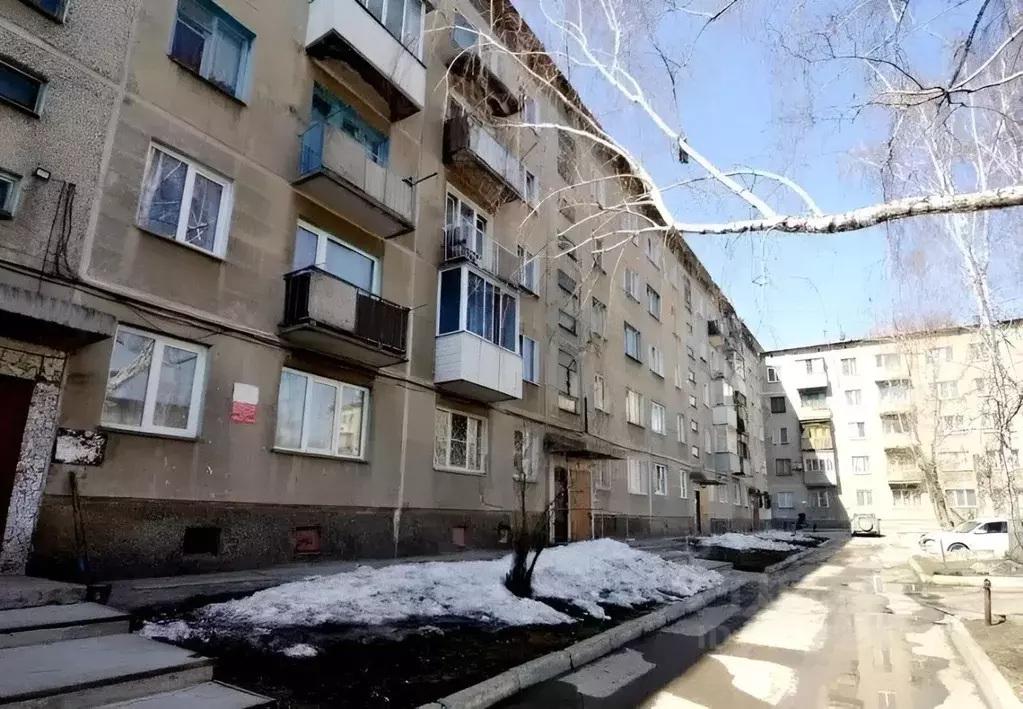 2-к кв. Новосибирская область, Новосибирск Степная ул., 63/1 (43.5 м) - Фото 0
