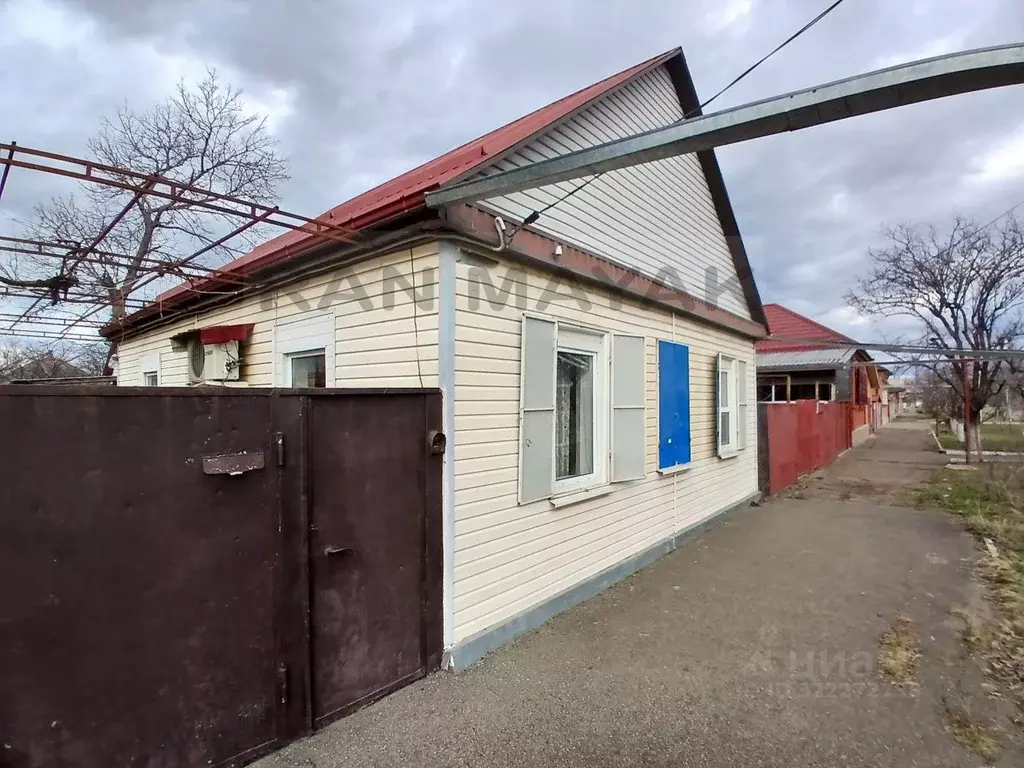 Дом в Адыгея, Майкоп Железнодорожная ул., 155 (45 м) - Фото 2