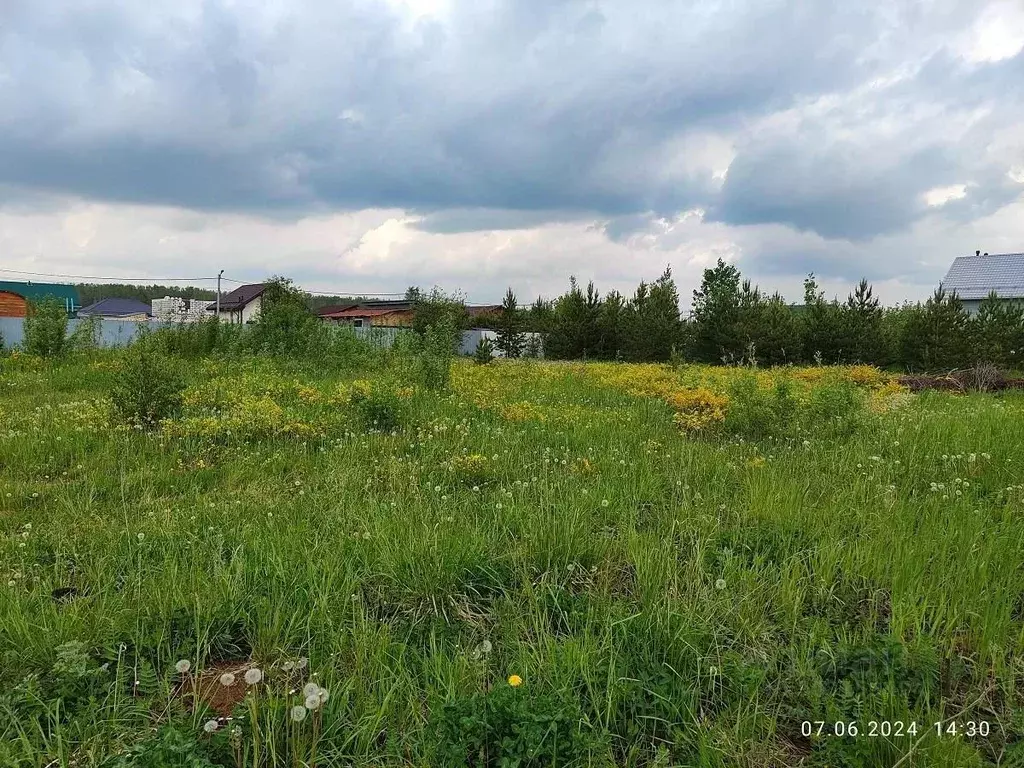 Участок в Свердловская область, Верхнее Дуброво пгт пер. Бронзовый, 7 ... - Фото 1