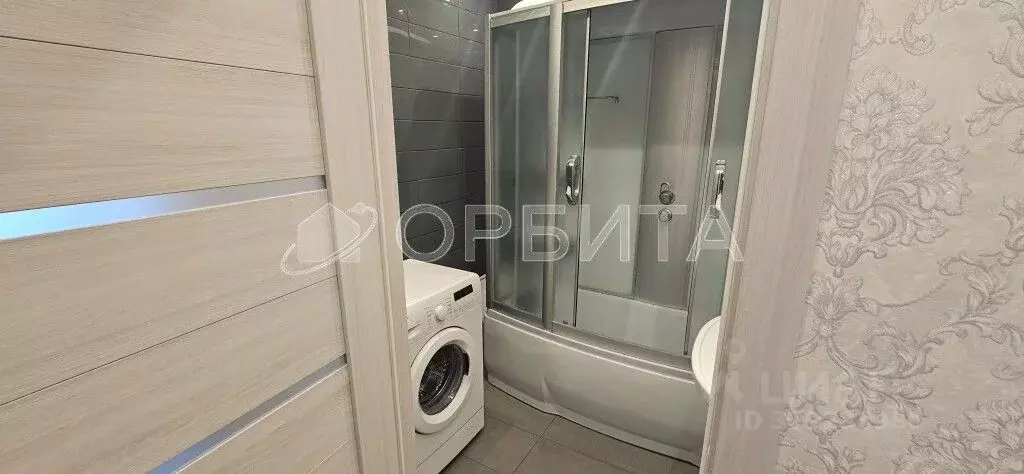 2-к кв. Тюменская область, Тюмень Малая Боровская ул., 38/2 (65.2 м) - Фото 1