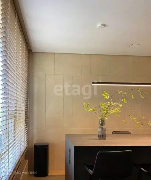 Продаётся 2-к квартира, 64.3 м - Фото 1