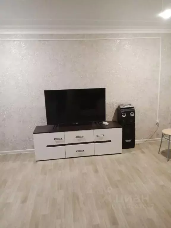 Дом в Оренбургская область, Соль-Илецк Челкарская ул., 96 (120 м) - Фото 2