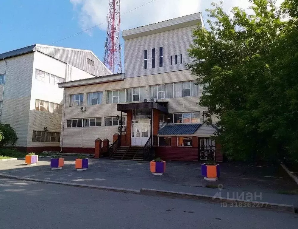 Помещение свободного назначения в Тюменская область, Тобольск 4-й мкр, ... - Фото 1