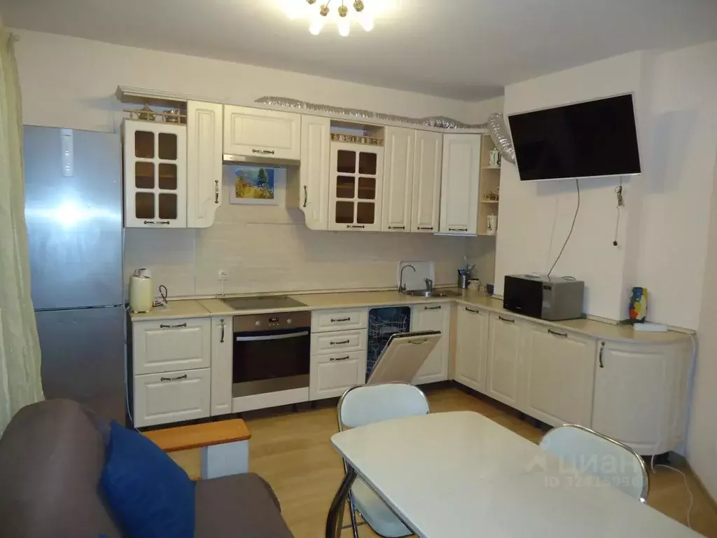 3-к кв. Свердловская область, Екатеринбург ул. Татищева, 54 (93.0 м) - Фото 1