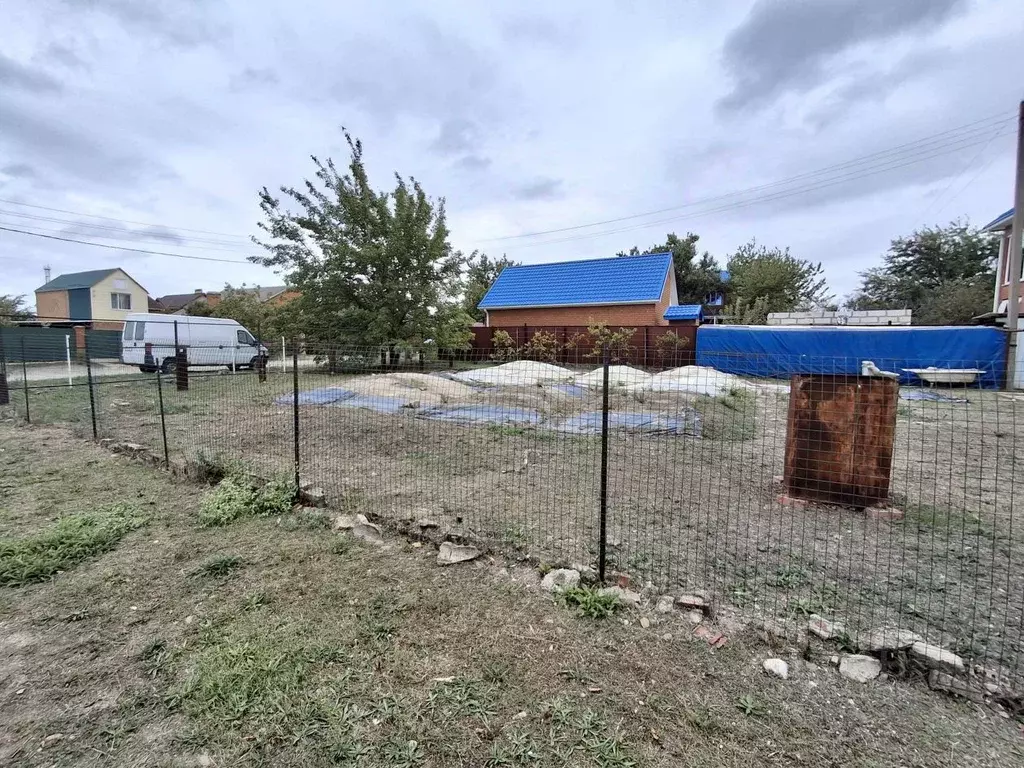 Участок в Краснодарский край, Ейское городское поселение, пос. ... - Фото 1