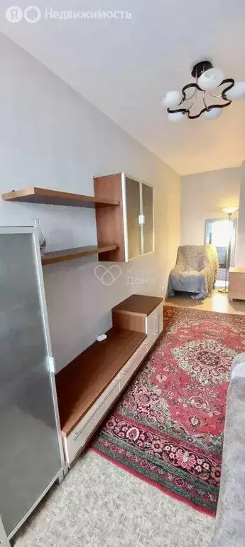 1-комнатная квартира: Волгоград, посёлок Ангарский, Семигорская улица, ... - Фото 2