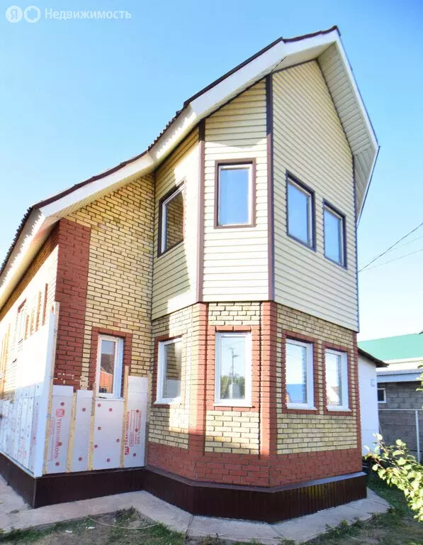 Дом в Туймазы, улица Сайфутдинова (129 м) - Фото 1