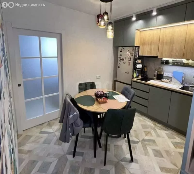 3-комнатная квартира: Санкт-Петербург, Богатырский проспект, 45 (58 м) - Фото 2