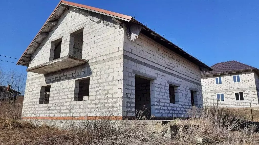 Дом в Калининградская область, Гурьевский муниципальный округ, пос. ... - Фото 1