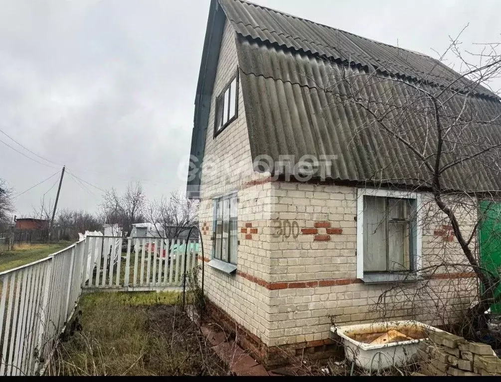 Дом в Курская область, Октябрьский район, Черницынский сельсовет, ... - Фото 1
