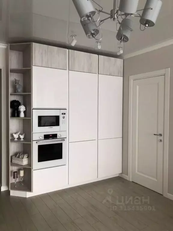 2-к кв. Иркутская область, Иркутск ул. Сурикова, 10 (53.0 м) - Фото 1