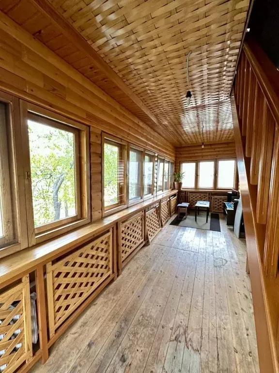 Дом в Иркутская область, Иркутск ул. 4-я Железнодорожная, 135 (153 м) - Фото 1