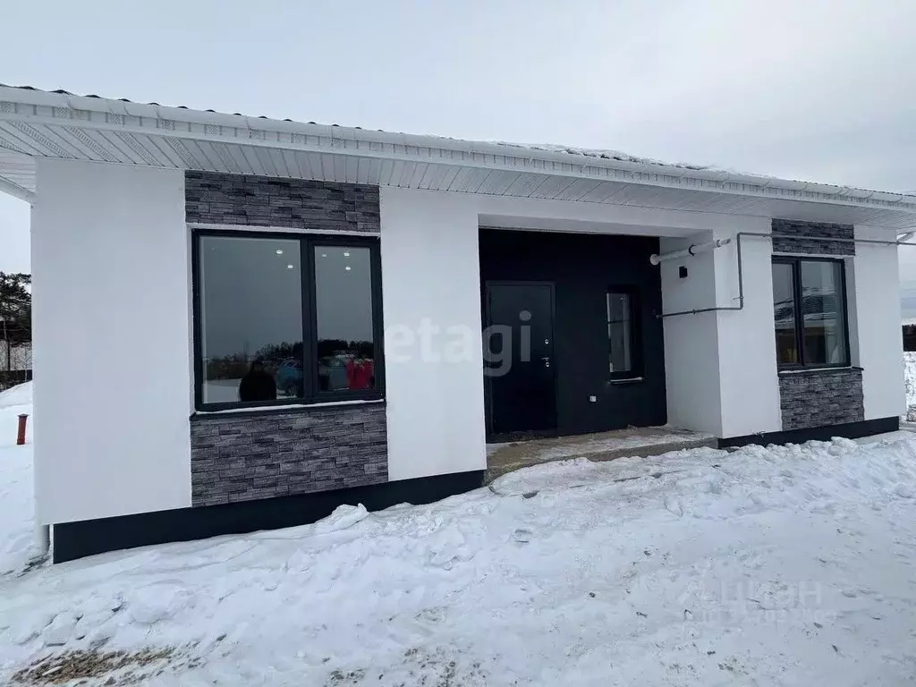Дом в Свердловская область, Белоярский муниципальный округ, пос. ... - Фото 0