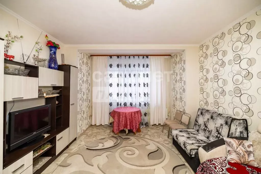 1-к кв. Ханты-Мансийский АО, Сургут просп. Ленина, 62 (44.3 м) - Фото 0