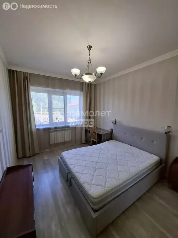Дом в Ростов-на-Дону, Смородиновая улица, 28 (268.3 м) - Фото 0