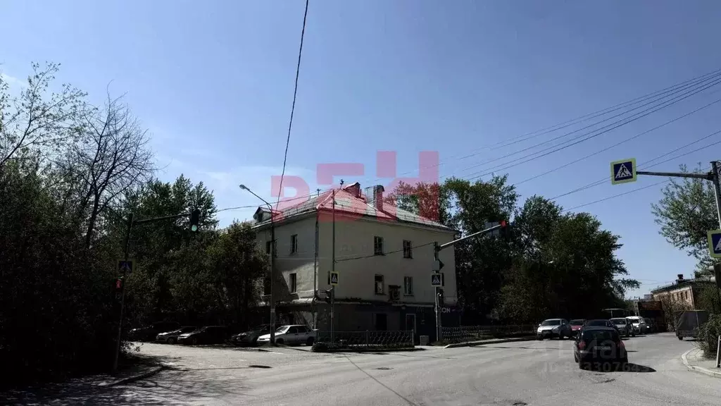 Офис в Свердловская область, Екатеринбург ул. Армавирская, 26 (378 м) - Фото 1