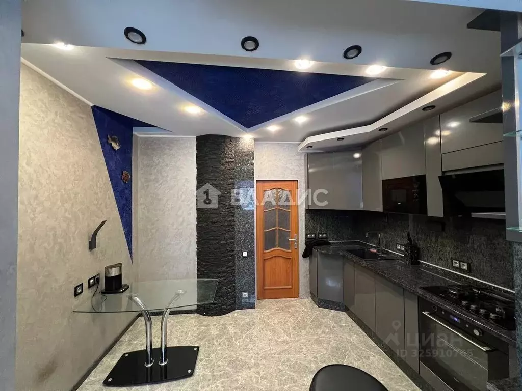 2-к кв. Калининградская область, Пионерский Советская ул., 1А (50.7 м) - Фото 2