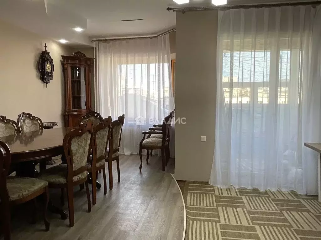 3-к кв. Забайкальский край, Чита ул. Лермонтова, 15 (138.8 м) - Фото 1