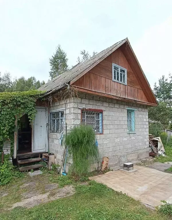 Дом в Ленинградская область, Кировское городское поселение, ... - Фото 1