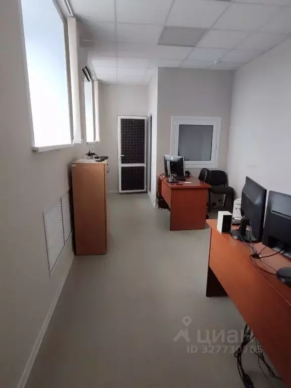 Помещение свободного назначения в Пермский край, Пермь ул. ... - Фото 2