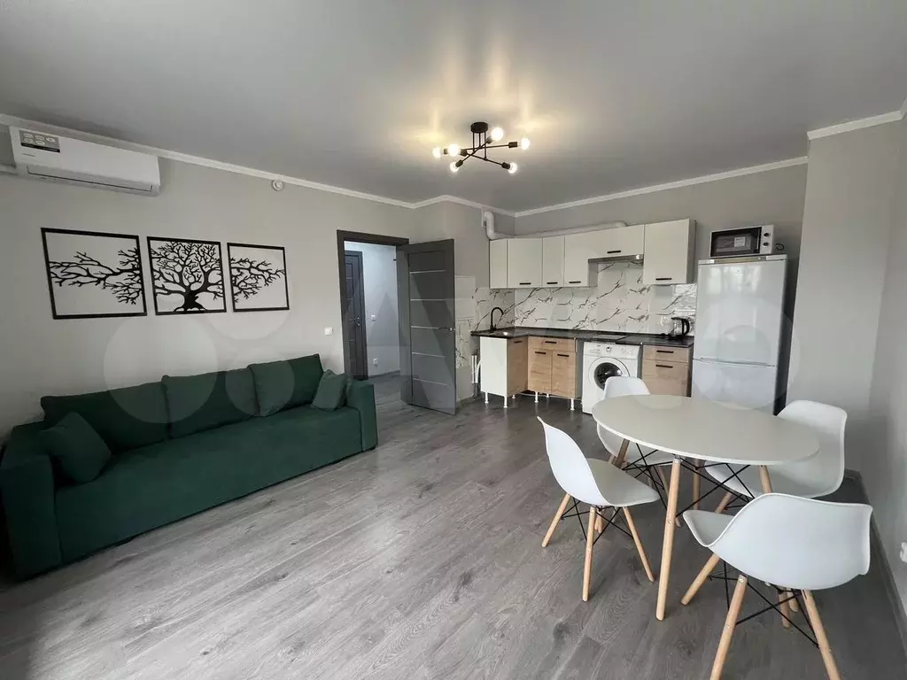 2-к. квартира, 40 м, 13/15 эт. - Фото 0