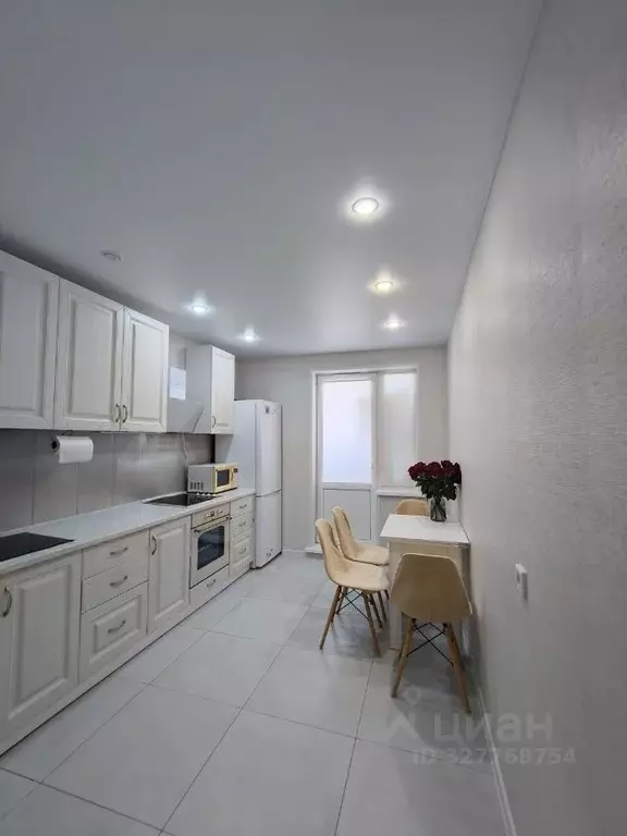 2-к кв. Башкортостан, Уфа ул. Летчика Кобелева, 1 (52.8 м) - Фото 0