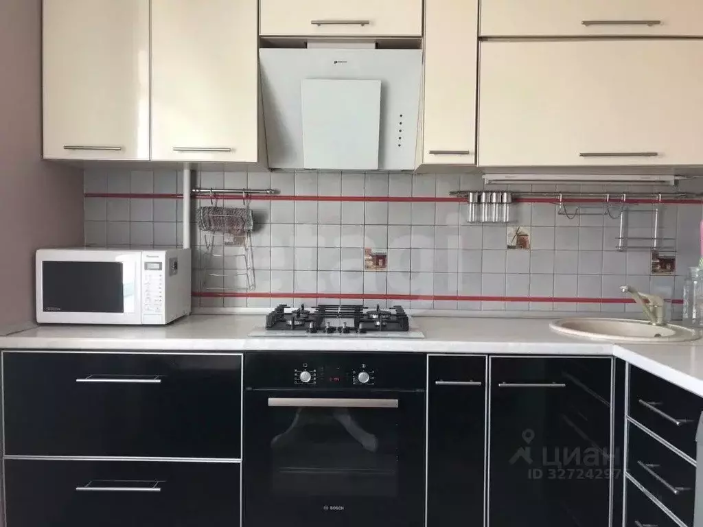 3-к кв. Ямало-Ненецкий АО, Новый Уренгой Мирный мкр, 2/4 (66.7 м) - Фото 2