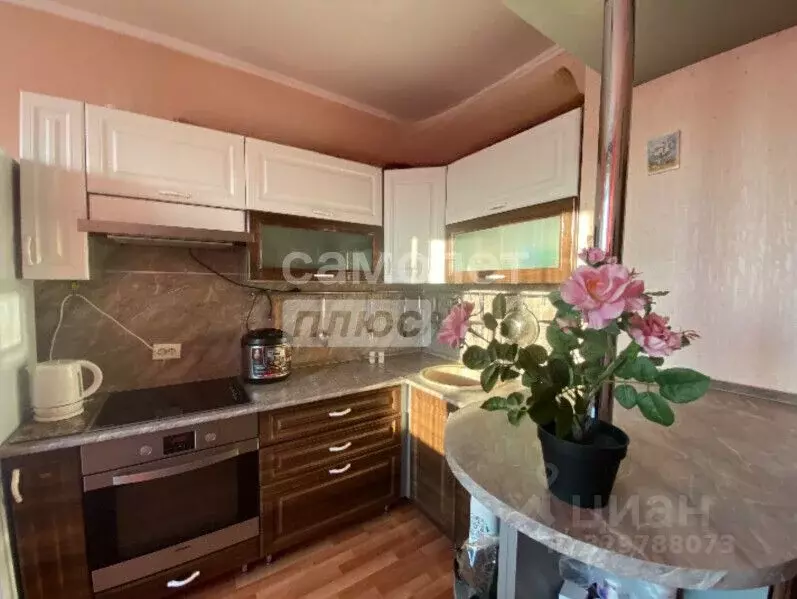 2-к кв. Курская область, Курск просп. Вячеслава Клыкова, 83 (56.4 м) - Фото 2