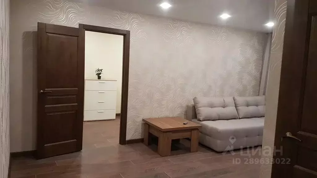 2-к кв. Тульская область, Тула просп. Ленина, 54 (42.0 м) - Фото 2