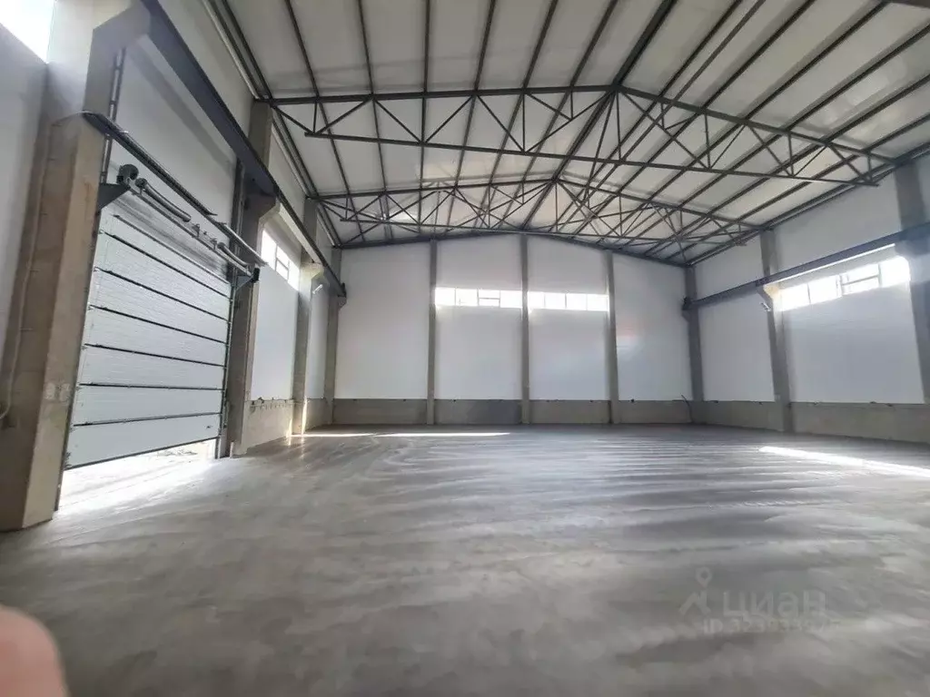 Производственное помещение в Ленинградская область, Гатчина ул. ... - Фото 1